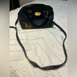 Micheal Kors Purse